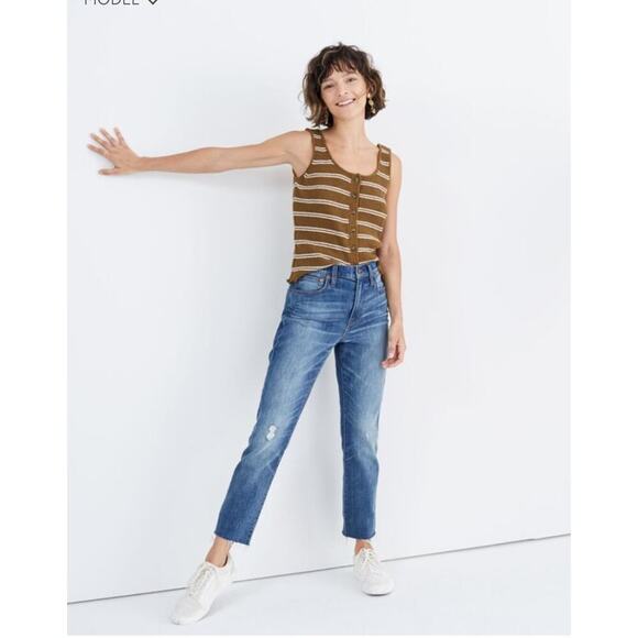 Madewell The High-Rise Slim Boyjean in Dover Wash: Raw-Hemmed Edition - Picture 2 of 12